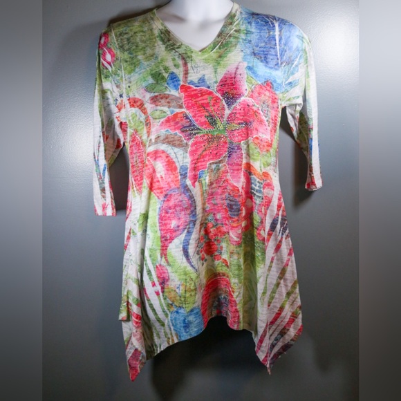 Colorful Floral Burnout Tunic Top w/ Rhinestone Detail – Asym Hem - Picture 5 of 11